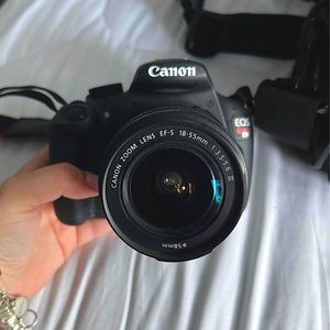 Canon EOS Rebel T5 Camera With Aputure MC RGBWW LED Light and Case